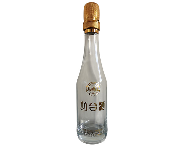 烤（kǎo）花玻璃酒瓶